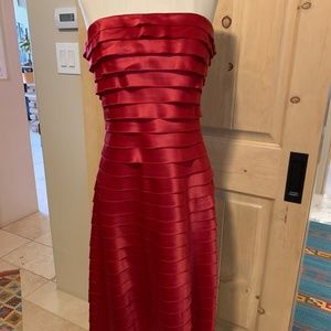 Flattering beautiful red dress